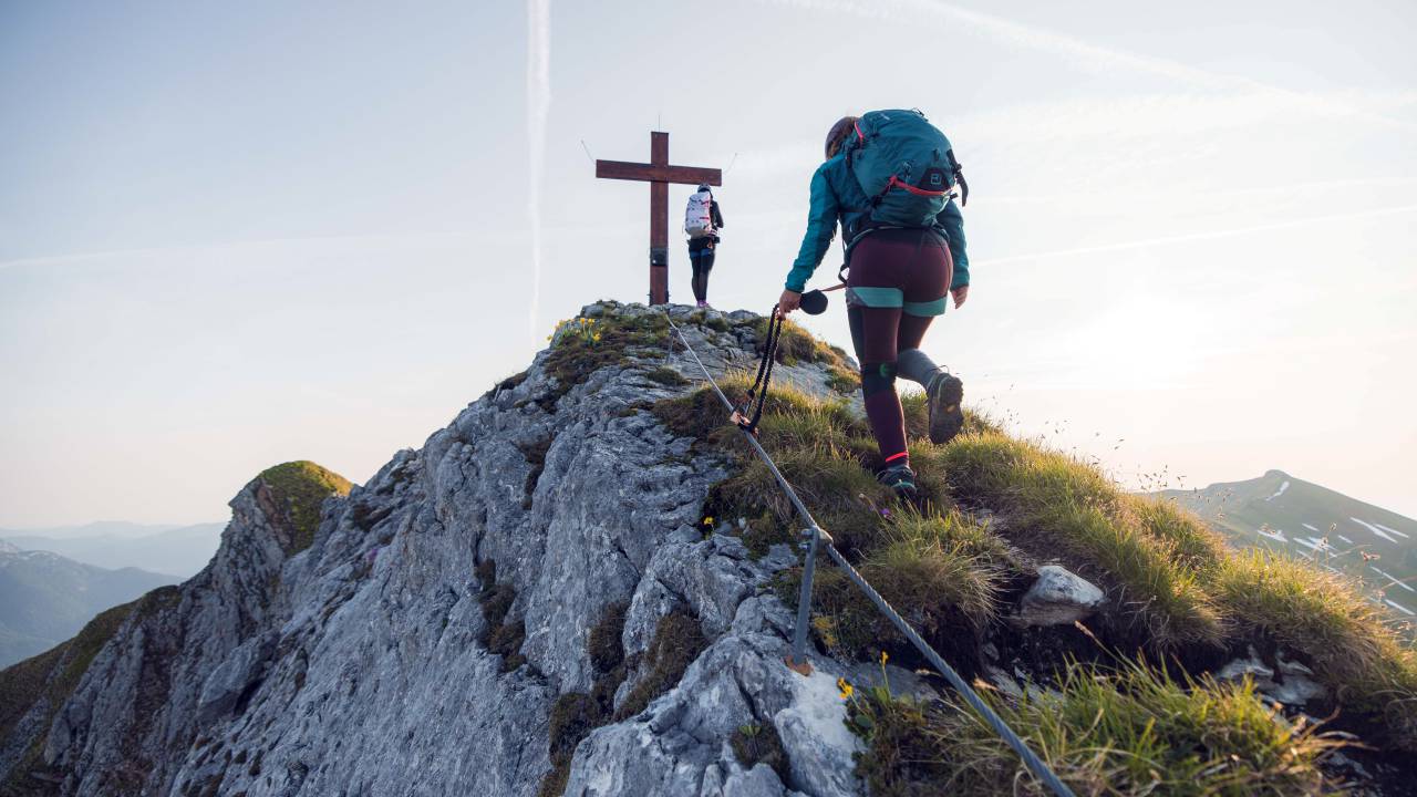 Steilwand-Klettern im Karwendel-Gebirge