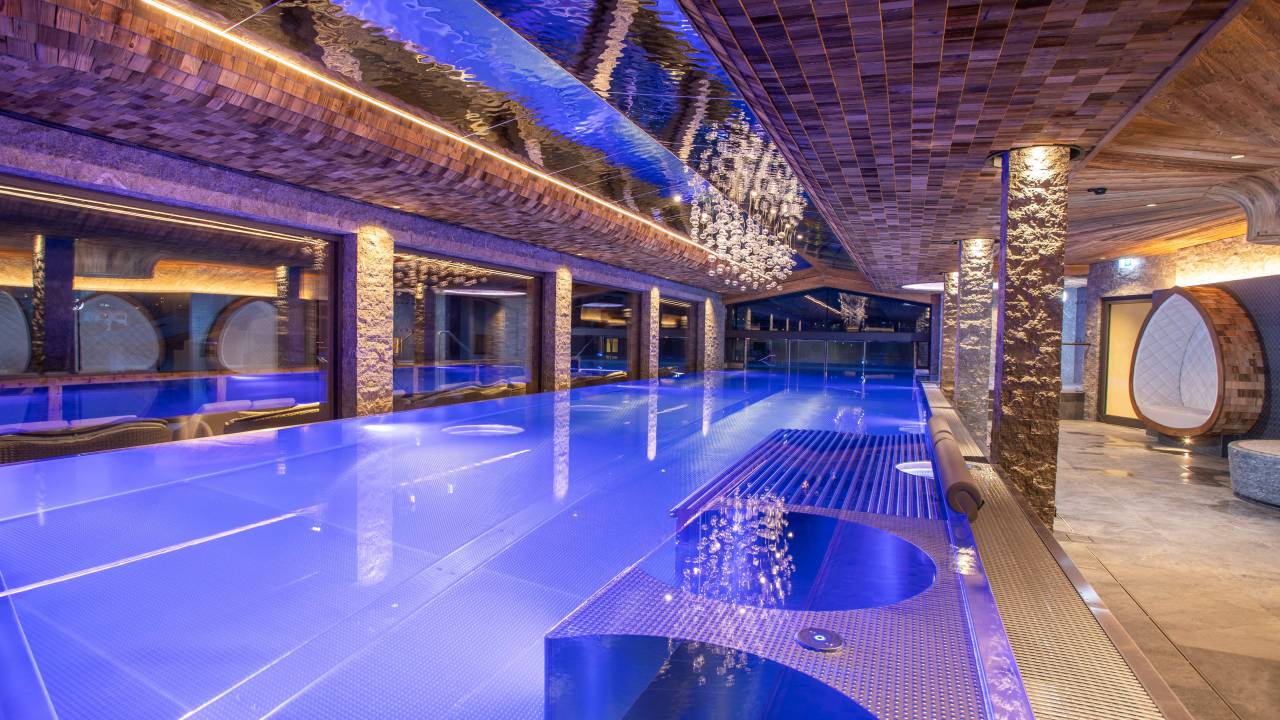 Infinity Pool im neuen Sky Spa im Adults Only Wellnesshotel