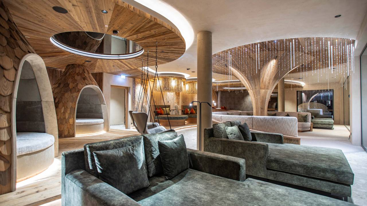 Neue Chat-Lounge im Sky Spa im Verwöhnhotel Kristall in Pertisau am Achensee