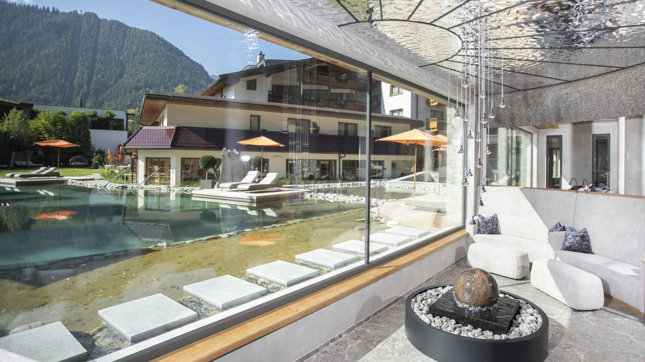  Relaxation oases in the wellness hotel on the achensee