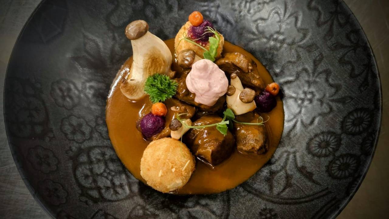 Haute Cuisine mit Fisch-Gourmet-Gericht 