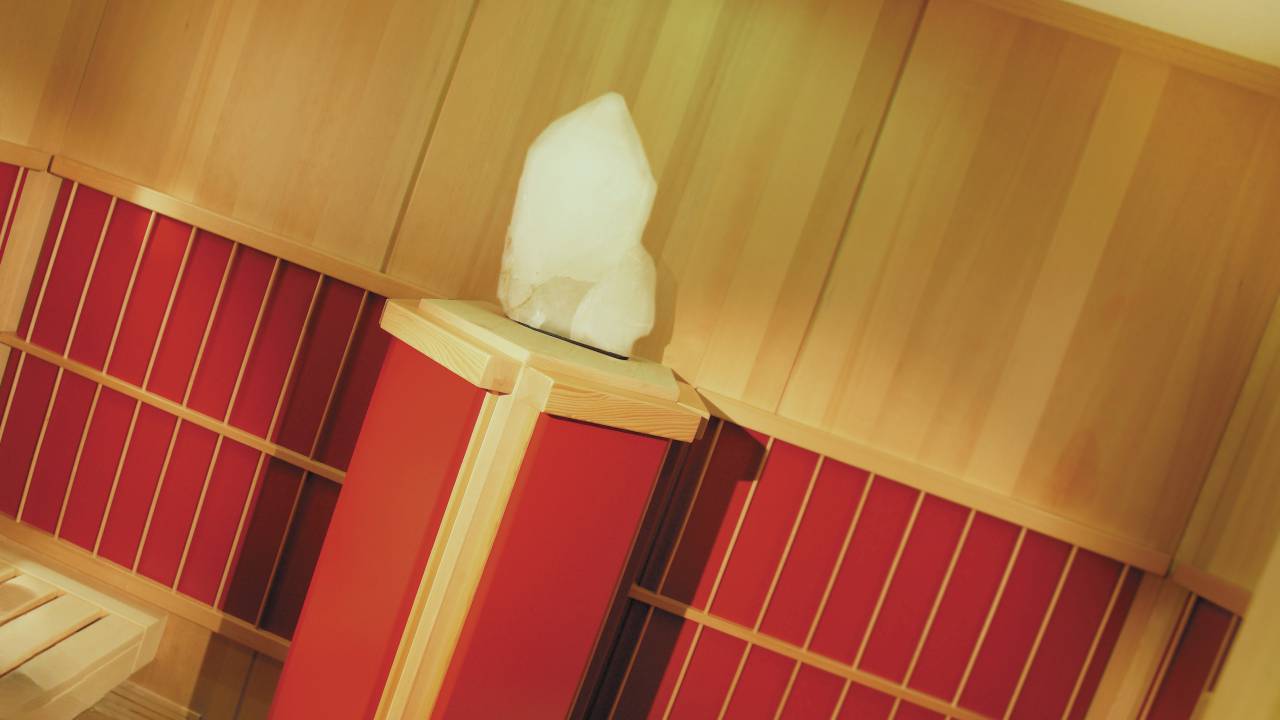 Lichttherapie in der Infrarot-Kabine im Verwöhnhotel Kristall in Pertisau am Achensee